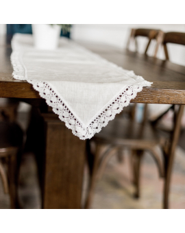 Table Linens  Linen Table Runner with White Lace