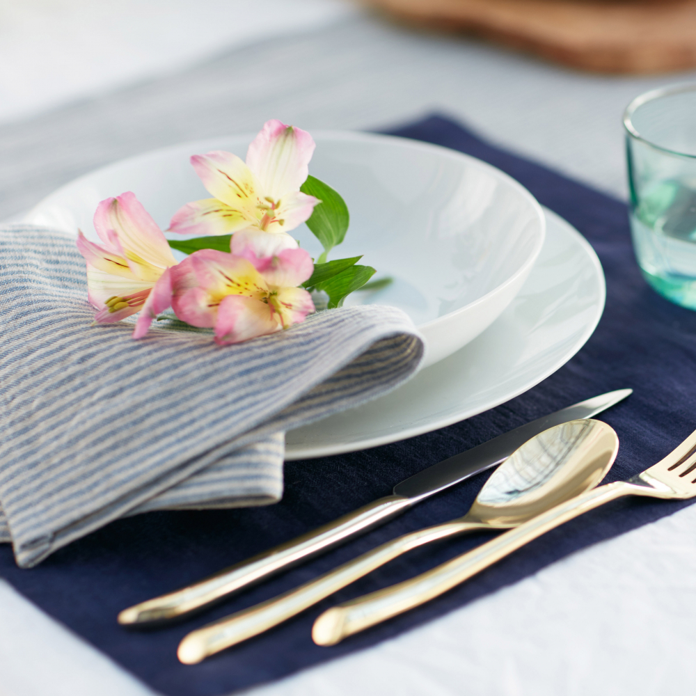Table Linens  Beautiful Linen Placemats