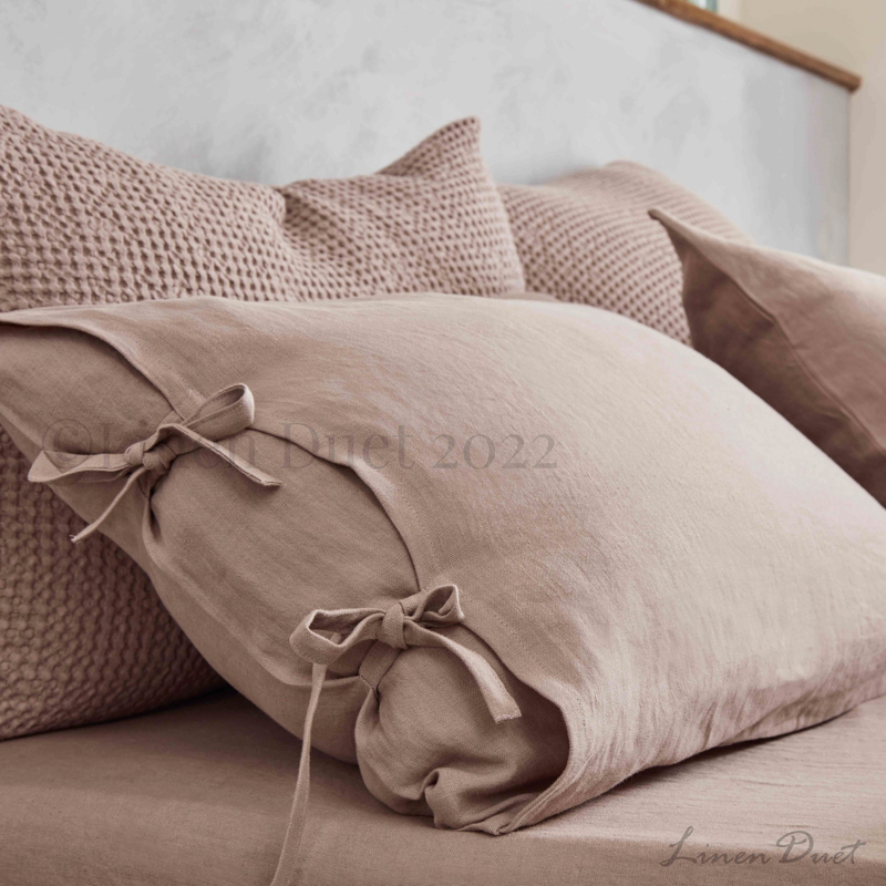 What is a Pillow Sham - And How is it Different From a Pillowcase?